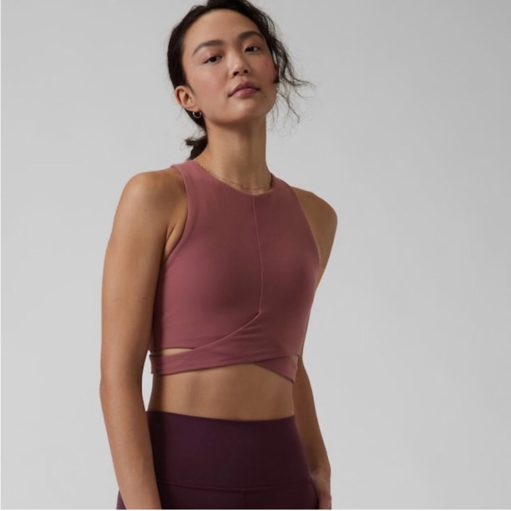 Athleta conscious crop cut out bra tank xs